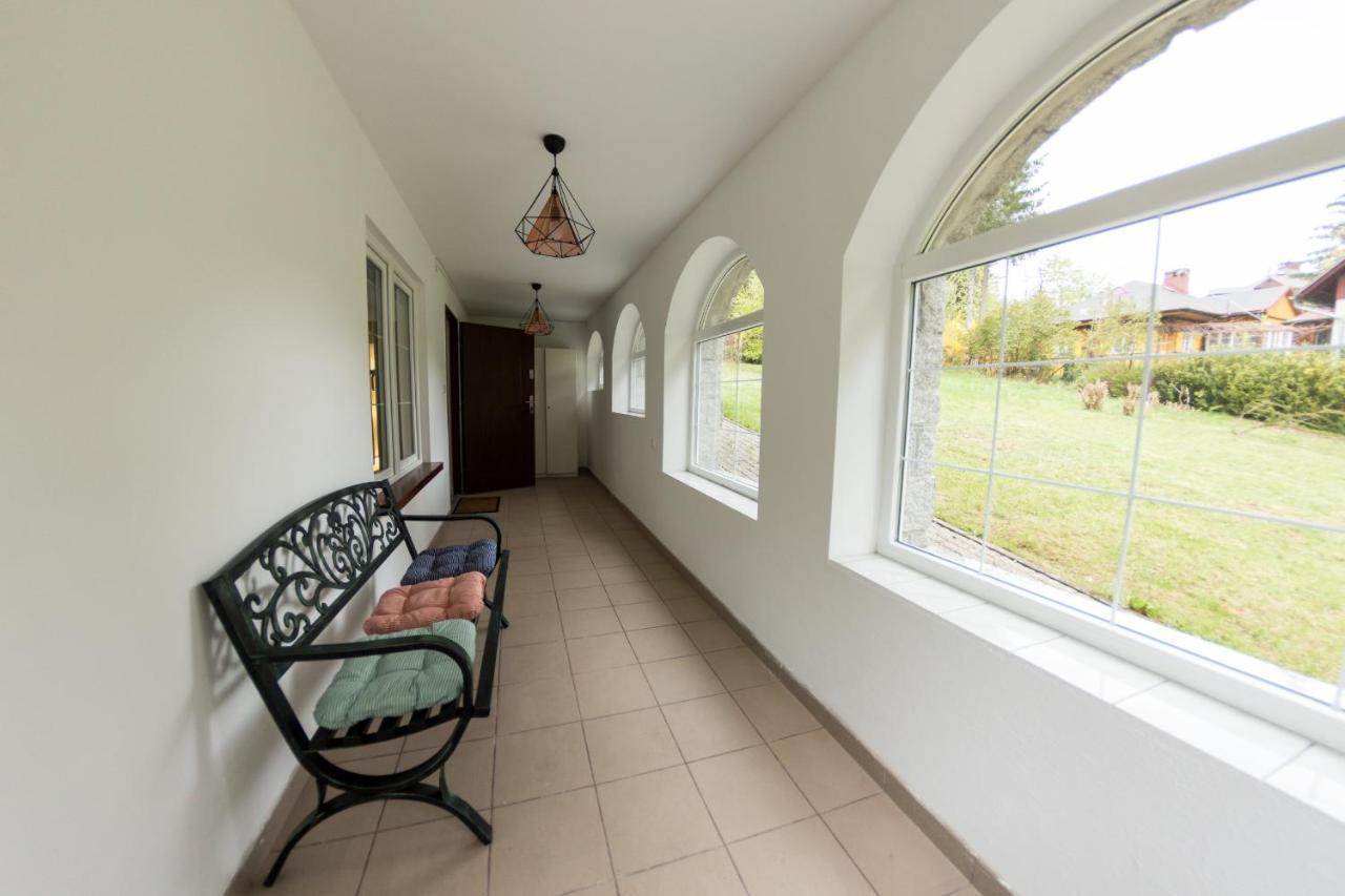 Villa Lupus - Apartament Z Prywatna Sauna ชกลาร์สกา ปอเรมบา ภายนอก รูปภาพ