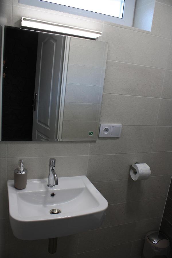 Villa Lupus - Apartament Z Prywatna Sauna ชกลาร์สกา ปอเรมบา ภายนอก รูปภาพ