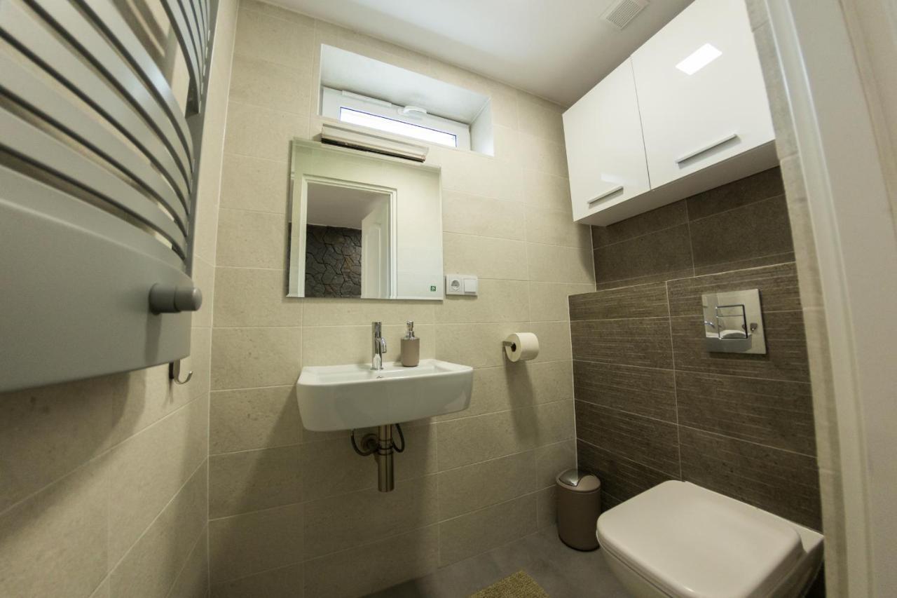 Villa Lupus - Apartament Z Prywatna Sauna ชกลาร์สกา ปอเรมบา ภายนอก รูปภาพ
